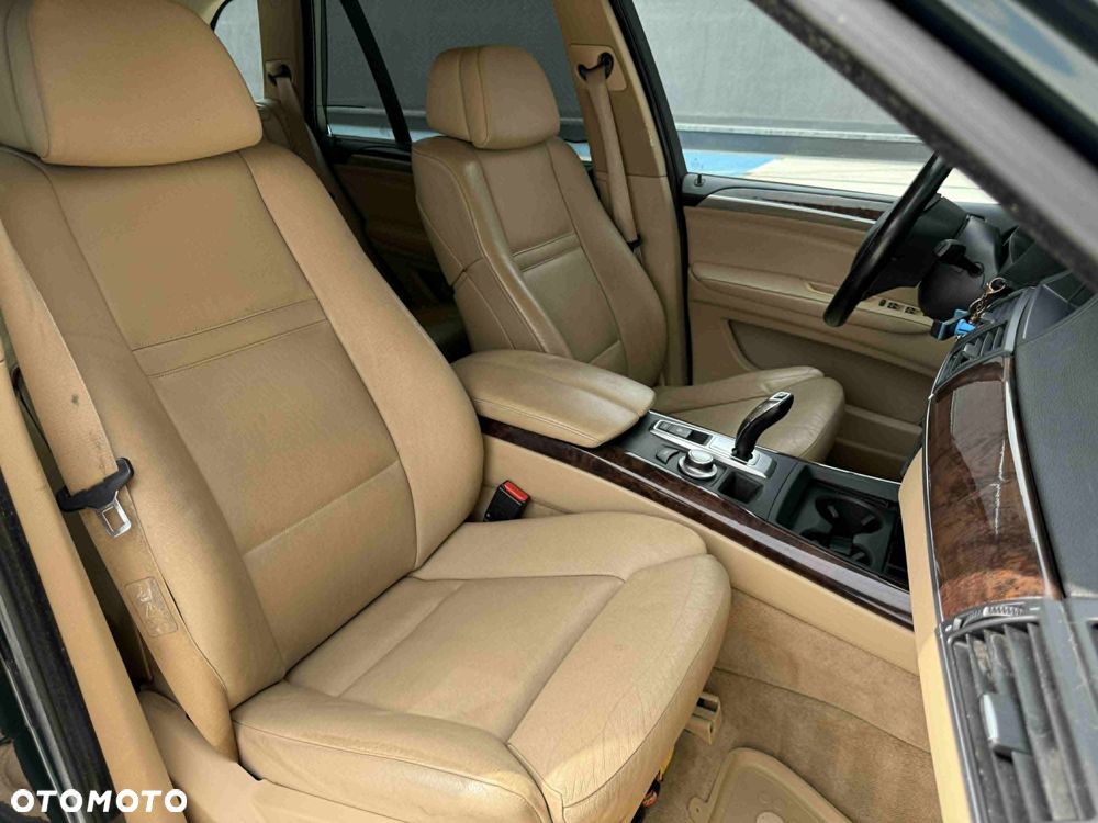 BMW X5 xDrive30i - 15