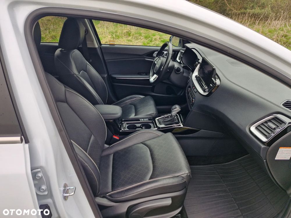 Kia XCeed 1.6 CRDi SCR L Business Line DCT - 23