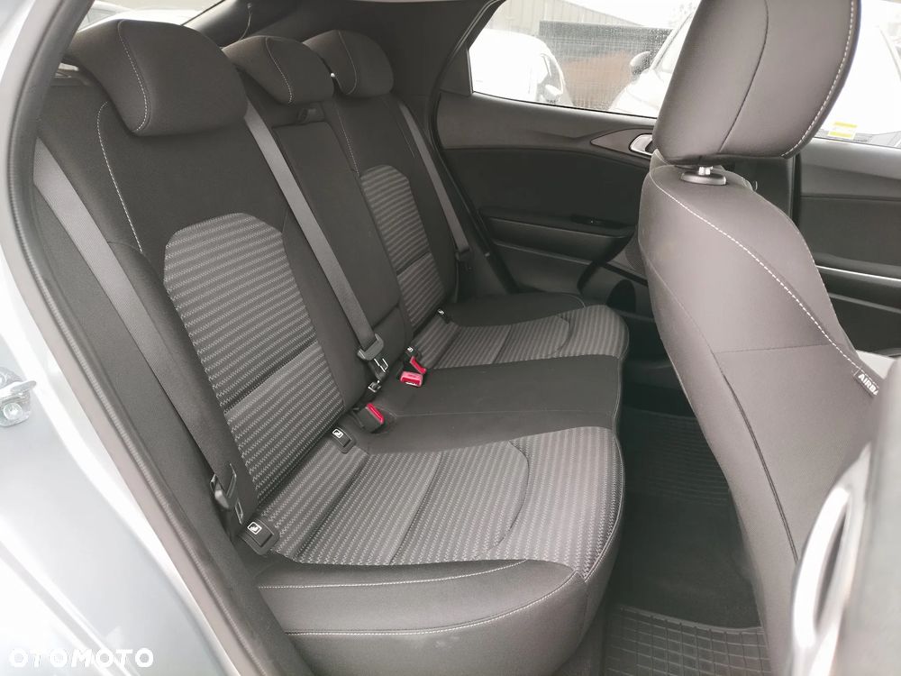 Kia XCeed 1.5 T-GDI M DCT - 19