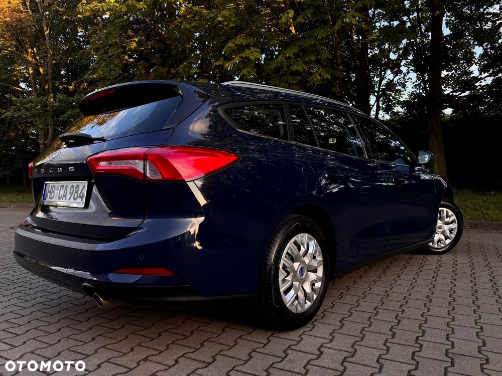 Ford Focus 1.0 EcoBoost Start-Stopp-System TITANIUM STYLE - 5