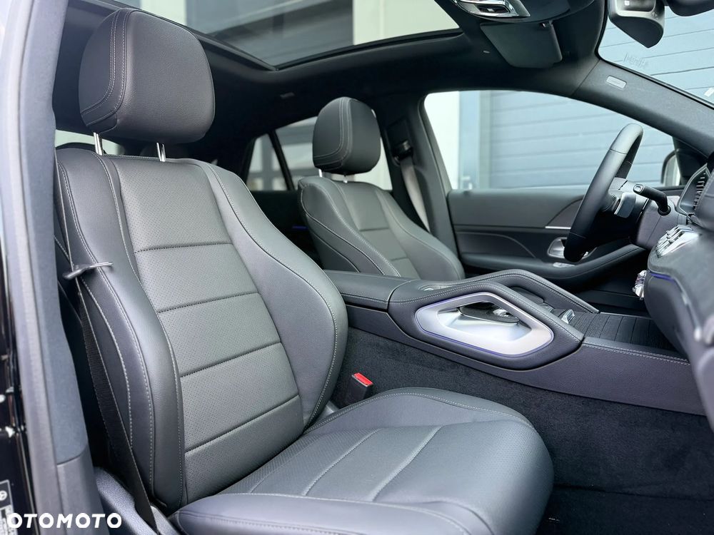 Mercedes-Benz GLE - 25