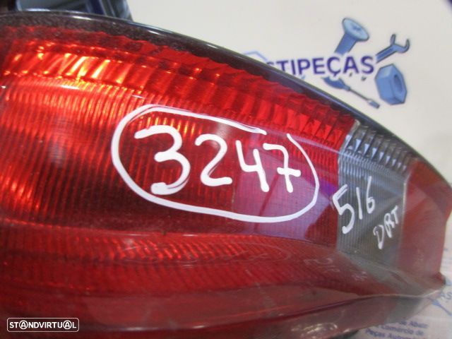 Farol Tras Stop3247 MITSUBISHI CARISMA HATCHBACK 1999 1.9 TD 90CV 5P CINZA DRT HELLA - 3