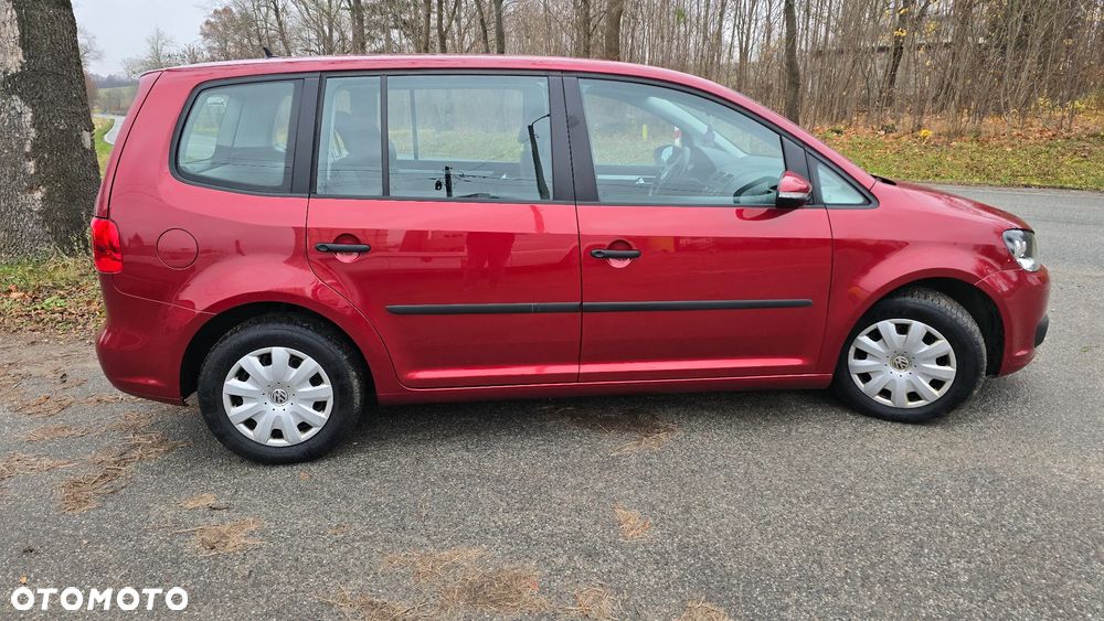 Volkswagen Touran 1.6 TDI DPF BlueMotion Technology Highline - 18