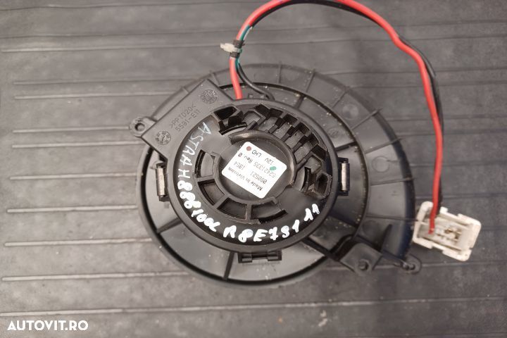 Ventilator aeroterma 52421335 52421335 Opel Astra H [facelift] [2005 - 1