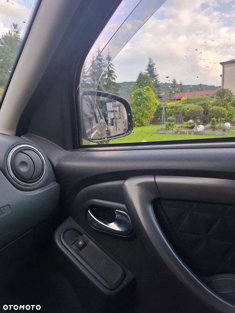 Dacia Duster 1.6 16V 4x2 Ambiance - 9