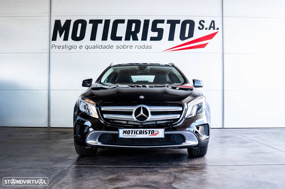 Mercedes-Benz GLA 180 d - 3