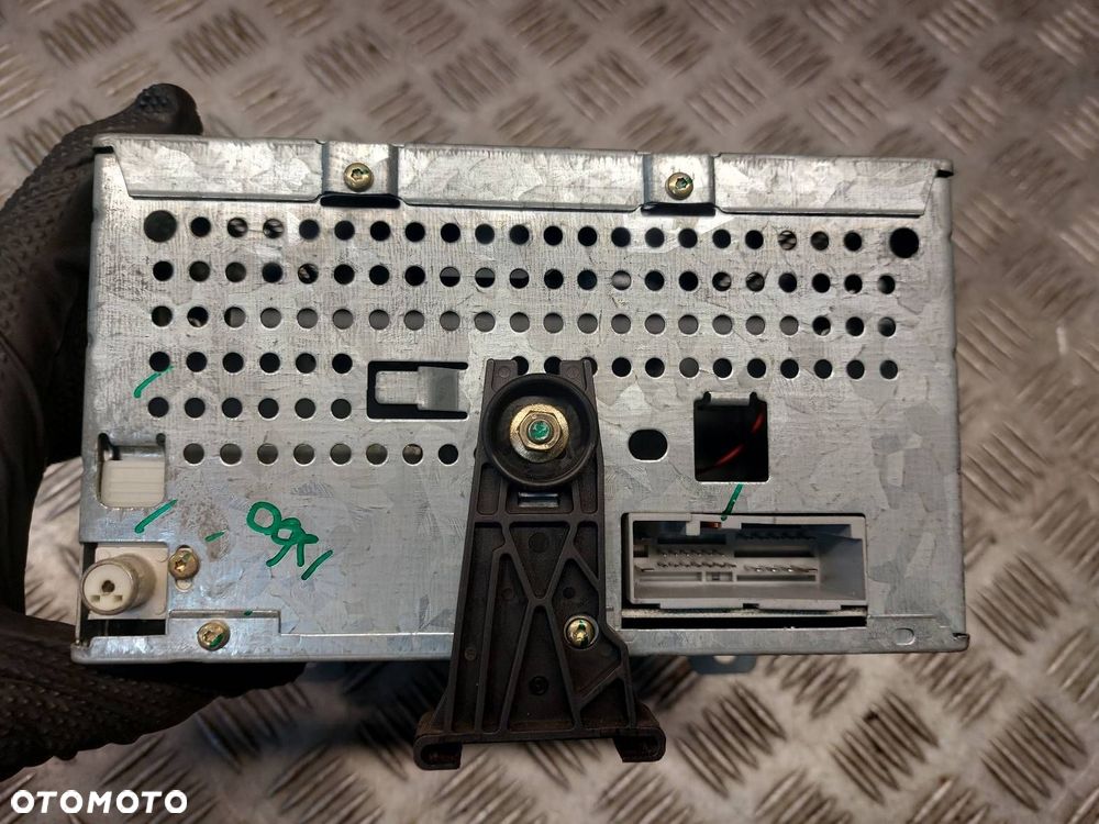 RADIO ODTWARZACZ  FORD FIESTA MK5 4S61-18K876-AA FD2500 - 4