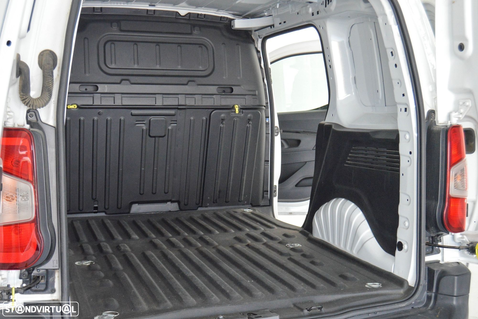Toyota Proace City 1.5D L1 Comfort - 47