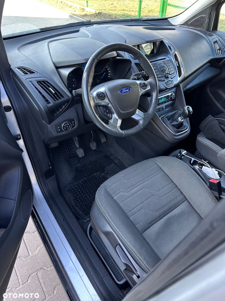Ford Tourneo Connect 1.5 TDCi Start-Stop Titanium - 21
