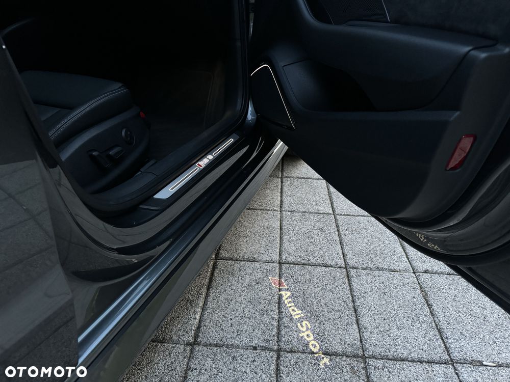 Audi RS3 Sportback - 38