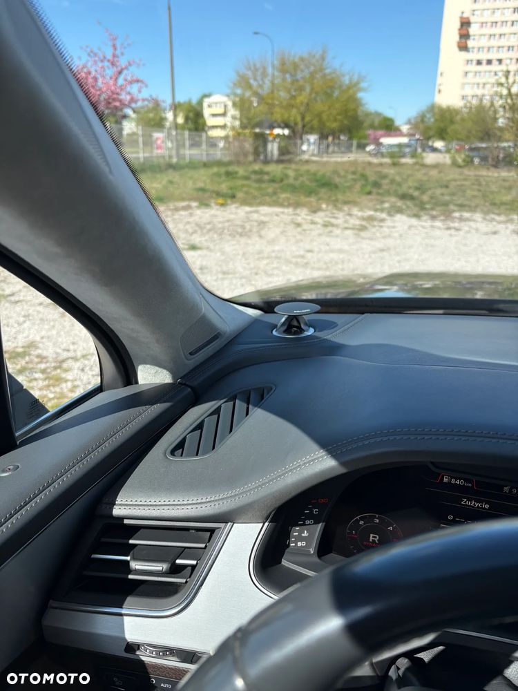 Audi Q7 - 13