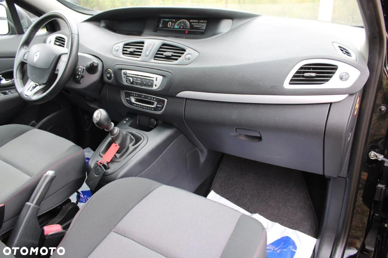 Renault Scenic 1.6 16V 110 Paris - 21