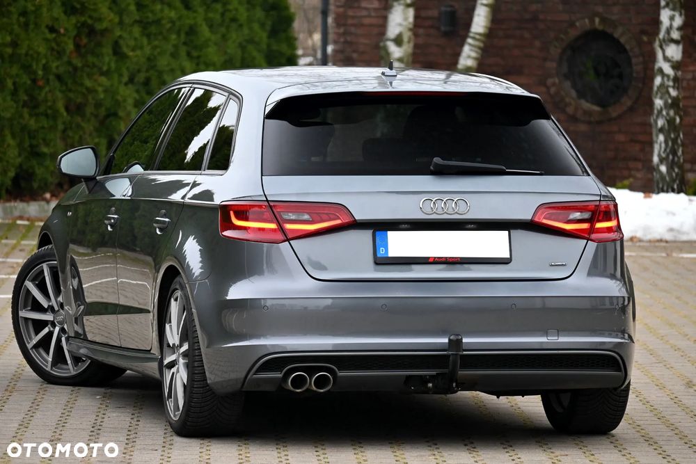 Audi A3 Sportback 2.0 TDI (clean diesel) quattro S tronic S line Sportpaket - 16