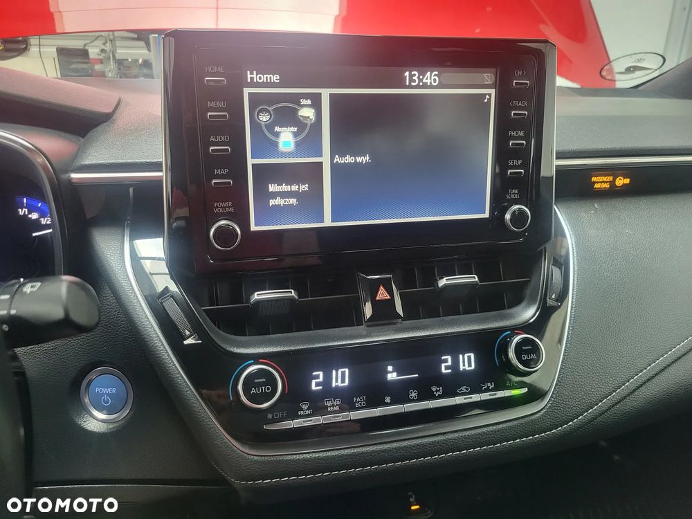 Toyota Corolla 1.8 Hybrid Executive - 30