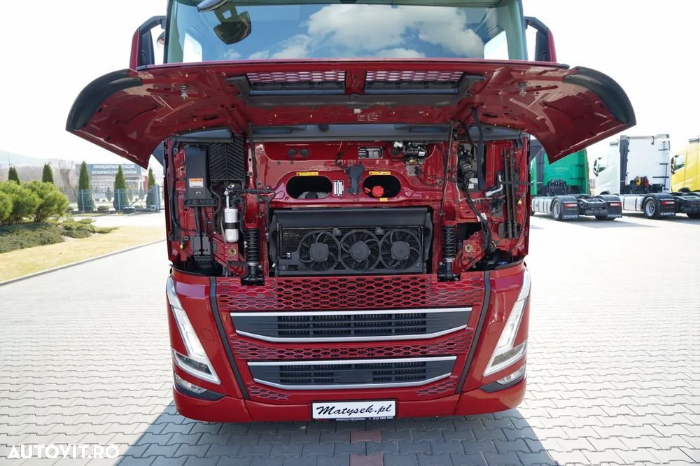 Volvo FH 500 / XXL / I-SAVE / LOWDECK / MEGA / I-PARK COOL / TV / JANTE DIN ALIAJ / CONTRACT DE REPARAȚIE POST-SERVICE - 38
