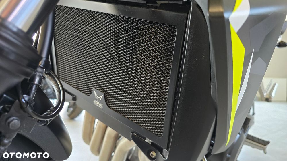 Honda CB - 33