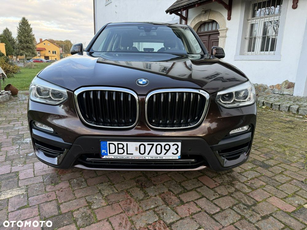 BMW X3 xDrive20i Advantage - 17