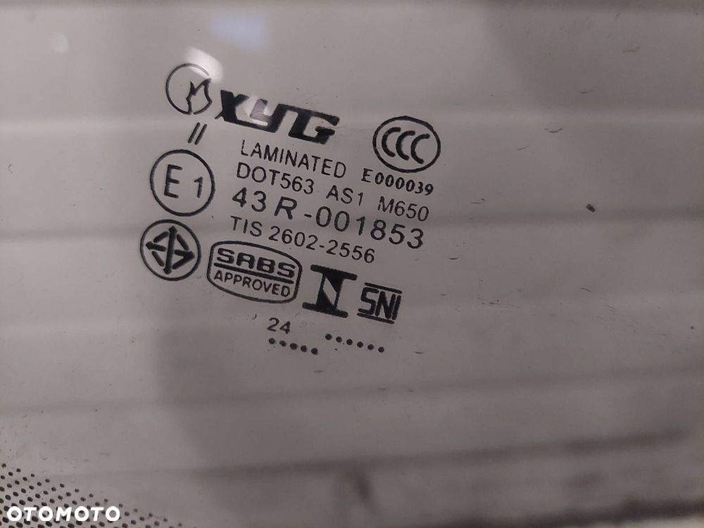 SZYBA CZOŁOWA PRZEDNIA Z CZUJNIKIEM SKODA SUPERB II 1K0955559AH - 2