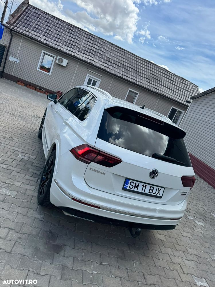 Volkswagen Tiguan 2.0 TDI SCR DSG R-Line - 16