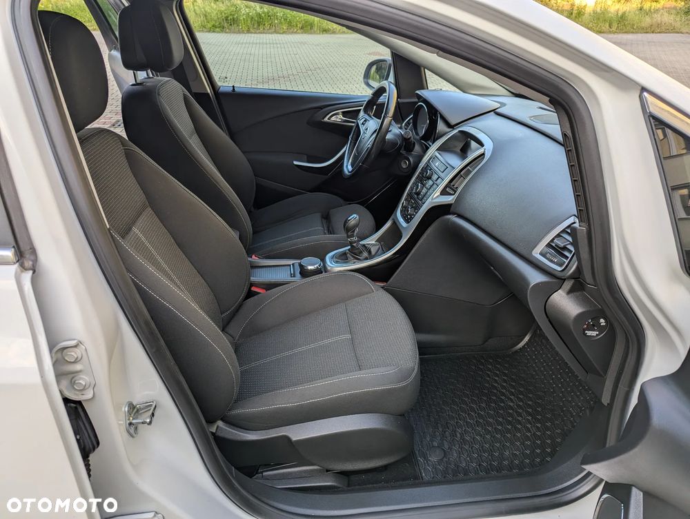 Opel Astra 1.6 T Sport - 39