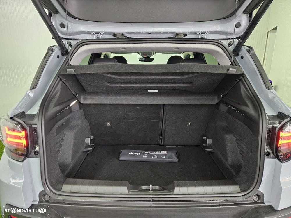 Jeep Avenger 1.2 GSE T3 Altitude - 8