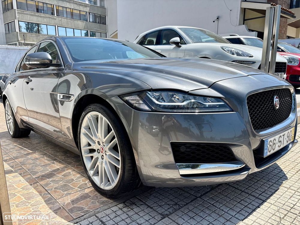 Jaguar XF 3.0 TDV6 Portfolio Aut. - 1