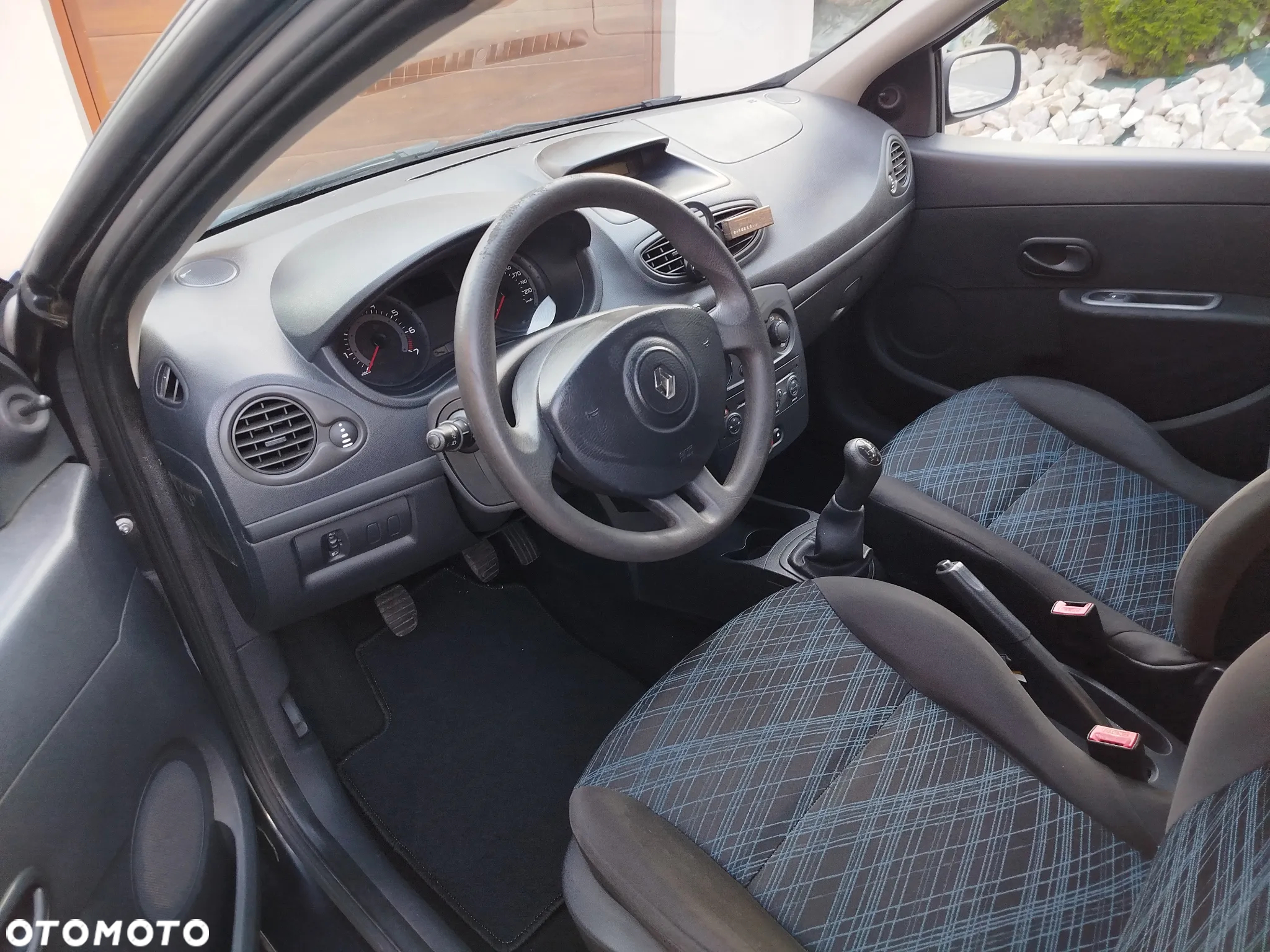 Renault Clio 1.2 16V 75 Dynamique - 5