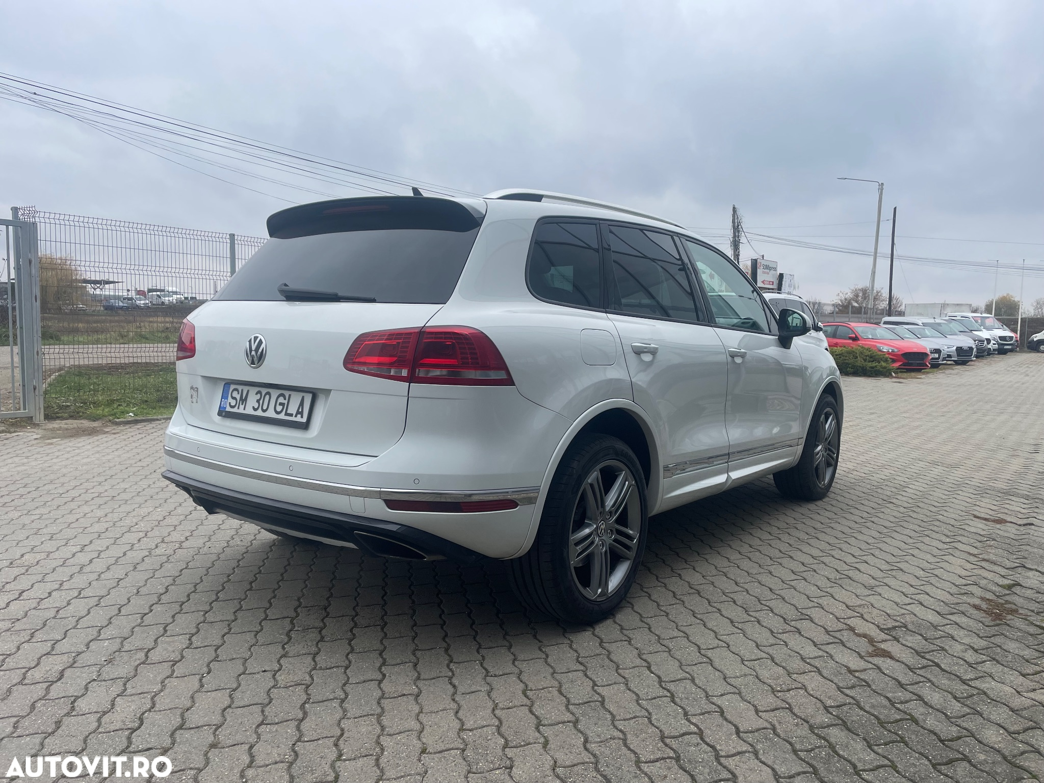 Volkswagen Touareg V6 TDI BMT Supreme Plus - 13