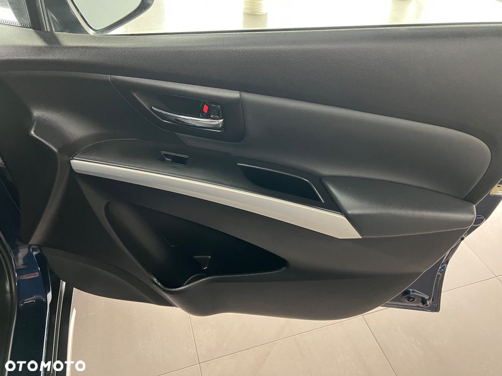 Suzuki SX4 S-Cross 1.4 Boosterjet Allgrip Comfort+ - 37