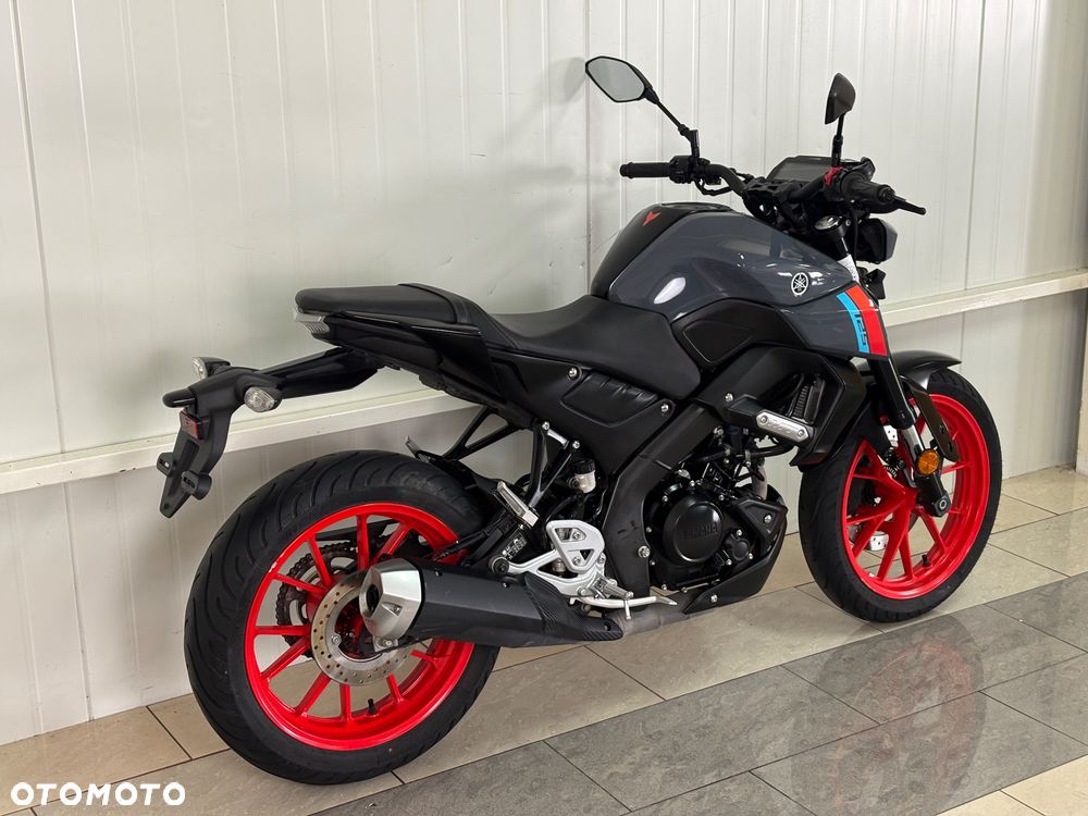 Yamaha MT - 4