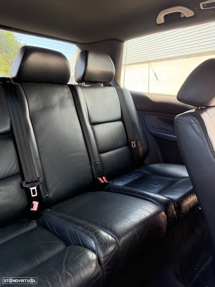 VW Golf 1.9 TDi Highline - 6