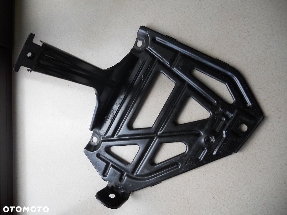 PODSTAWA AKUMULATORA BMW E46 seria 3 akumulator z przodu - 5