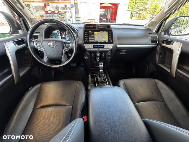 Toyota Land Cruiser LC 2.8 D-4D Executive - 10