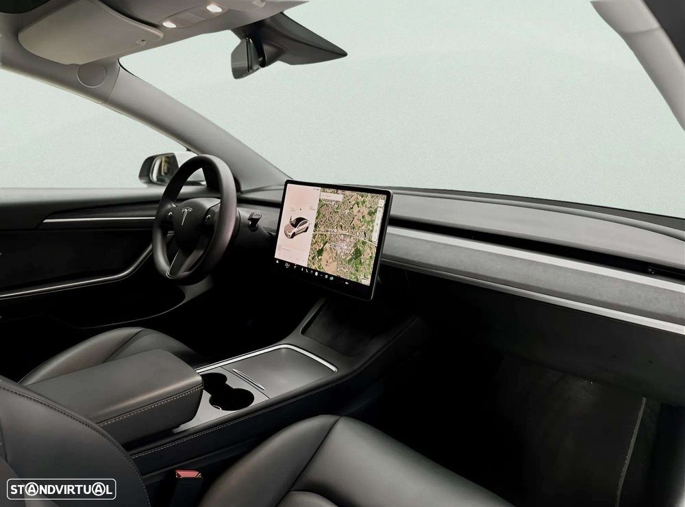 Tesla Model 3 Standard Range Plus RWD - 11