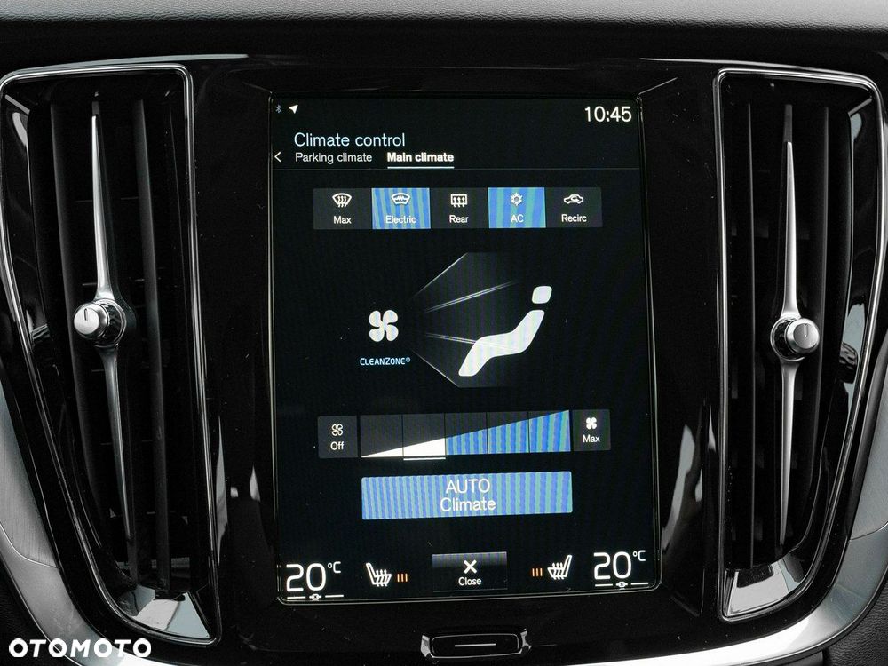 Volvo V60 Cross Country D4 AWD - 24