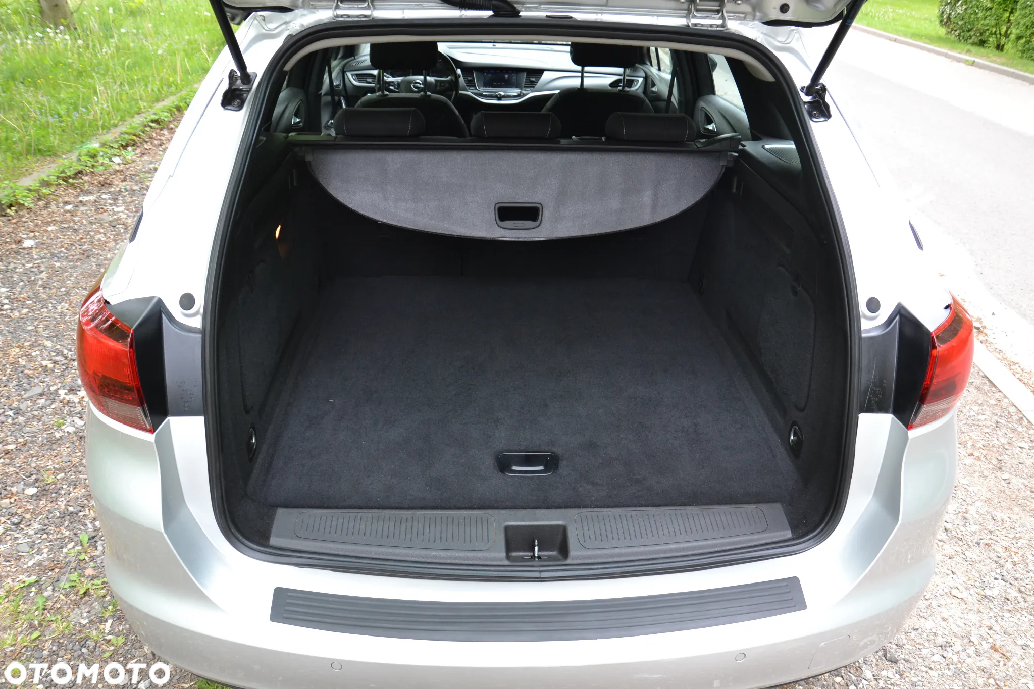 Opel Astra V 1.2 T Edition S&S - 23