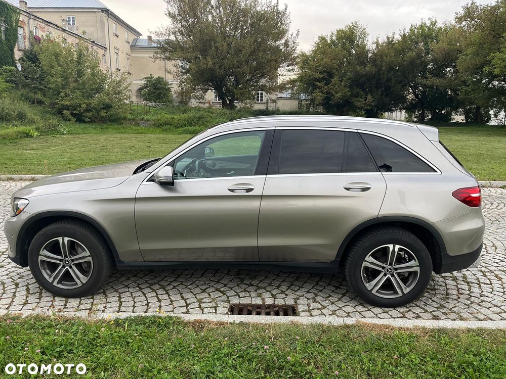 Mercedes-Benz GLC 300 4Matic 9G-TRONIC Exclusive - 11