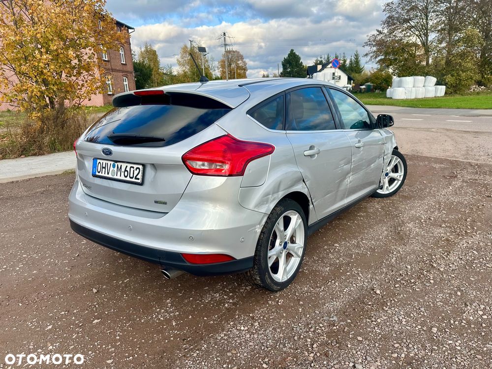Ford Focus - 3