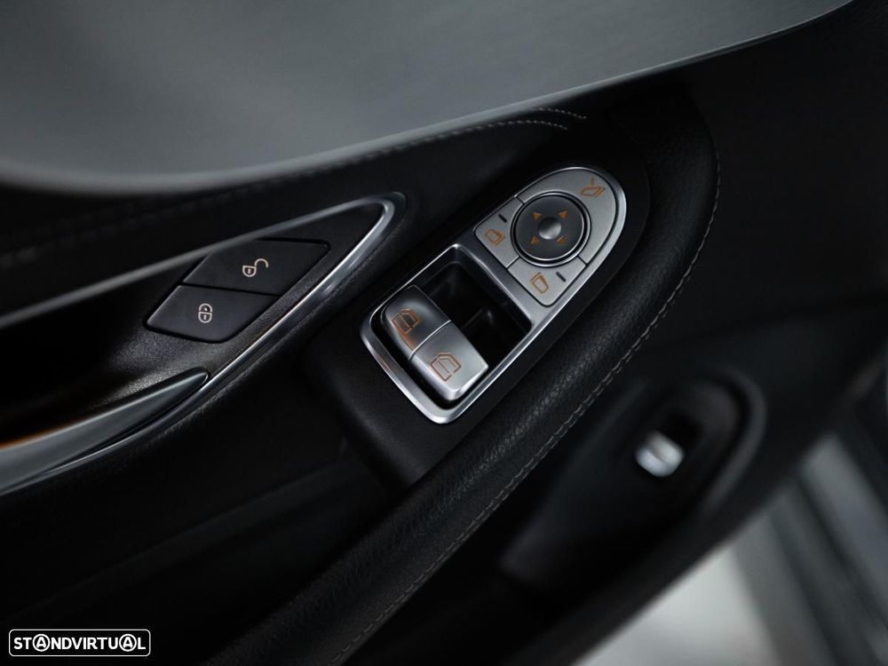 Mercedes-Benz C 220 - 11