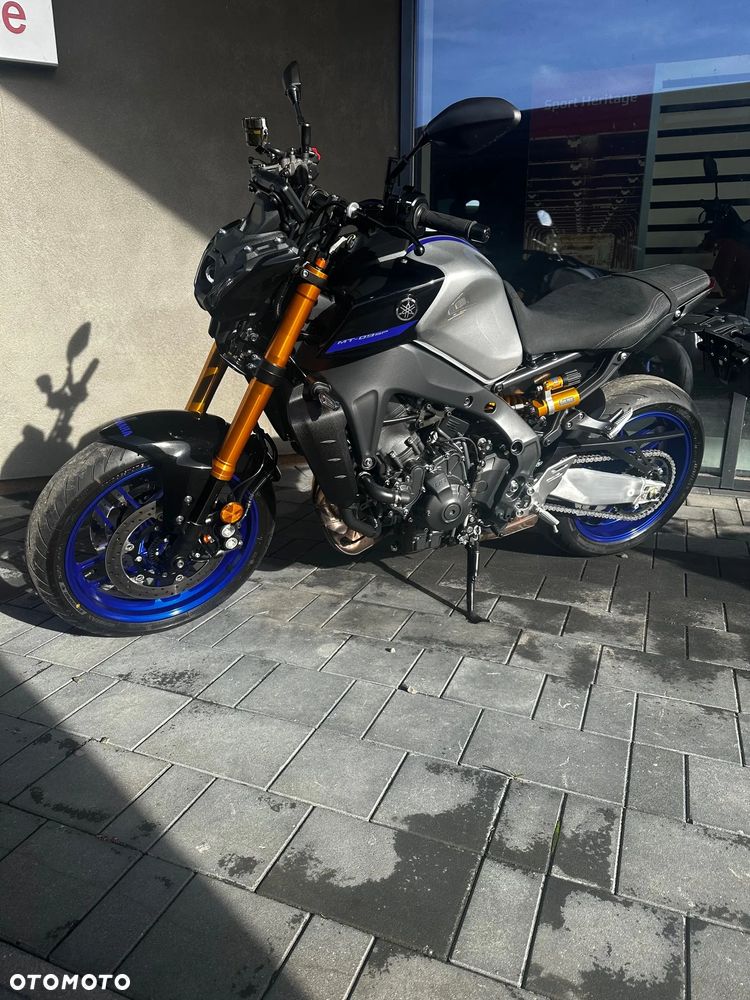 Yamaha MT - 6