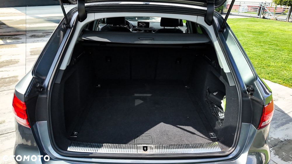 Audi A4 Avant 2.0 TDI design - 10