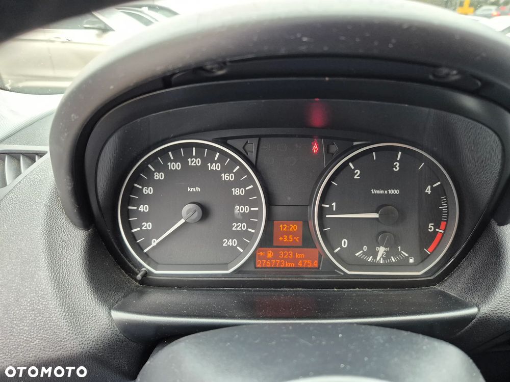 BMW Seria 1 118d - 11