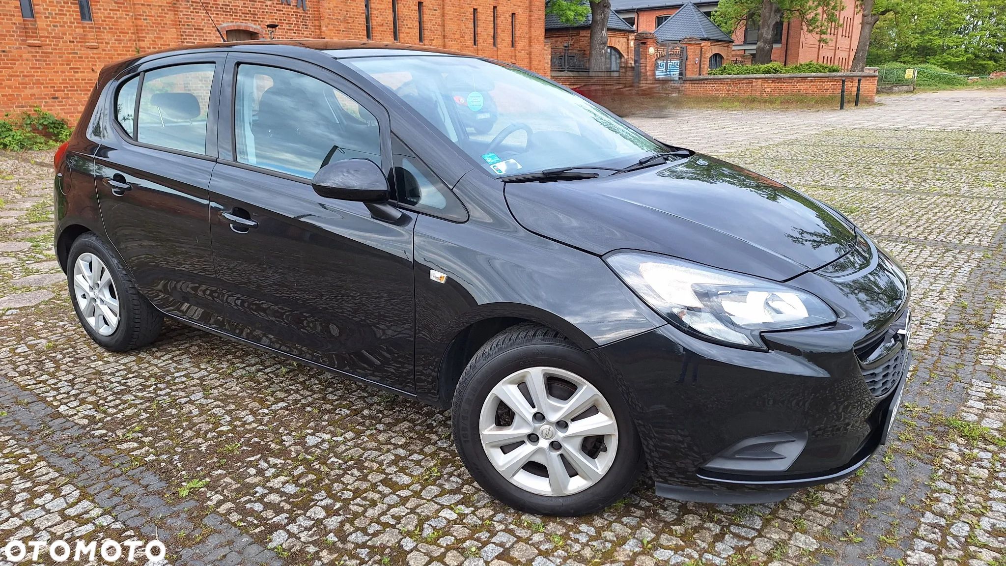 Opel Corsa 1.4 Edition - 1