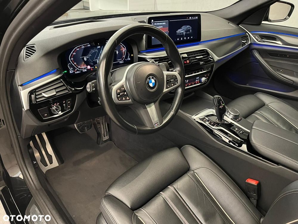BMW Seria 5 - 21