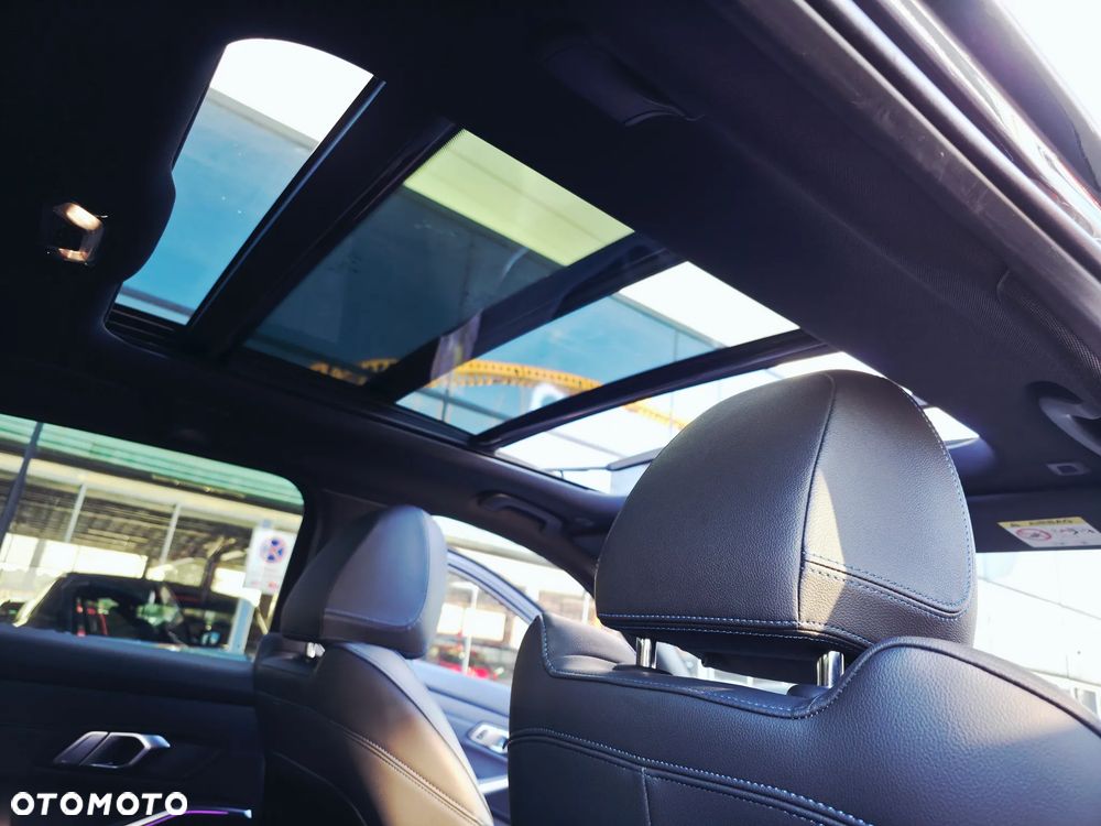BMW Seria 3 - 34
