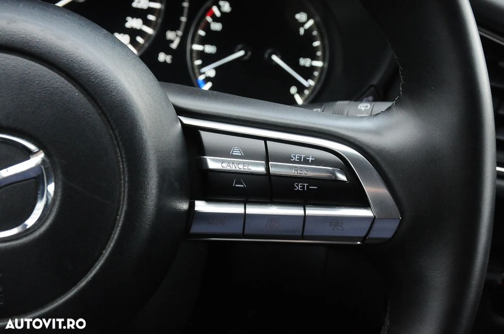 Mazda CX-30 SKYACTIV-D 1.8 - 13