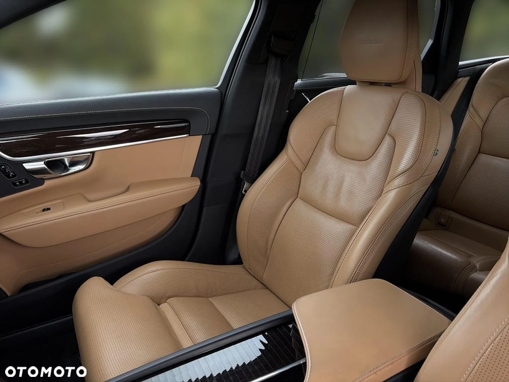 Volvo V90 D5 SCR AWD Inscription - 14