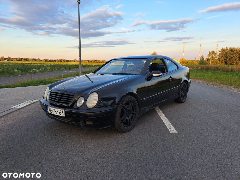 Mercedes-Benz CLK - 1