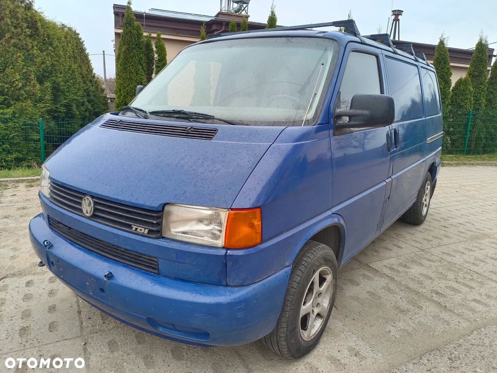 Volkswagen Transporter - 2