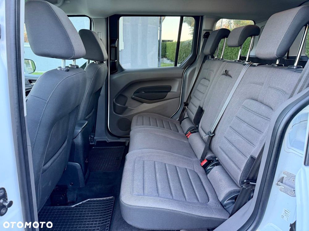 Ford Tourneo Connect 1.5 TDCi Titanium - 17